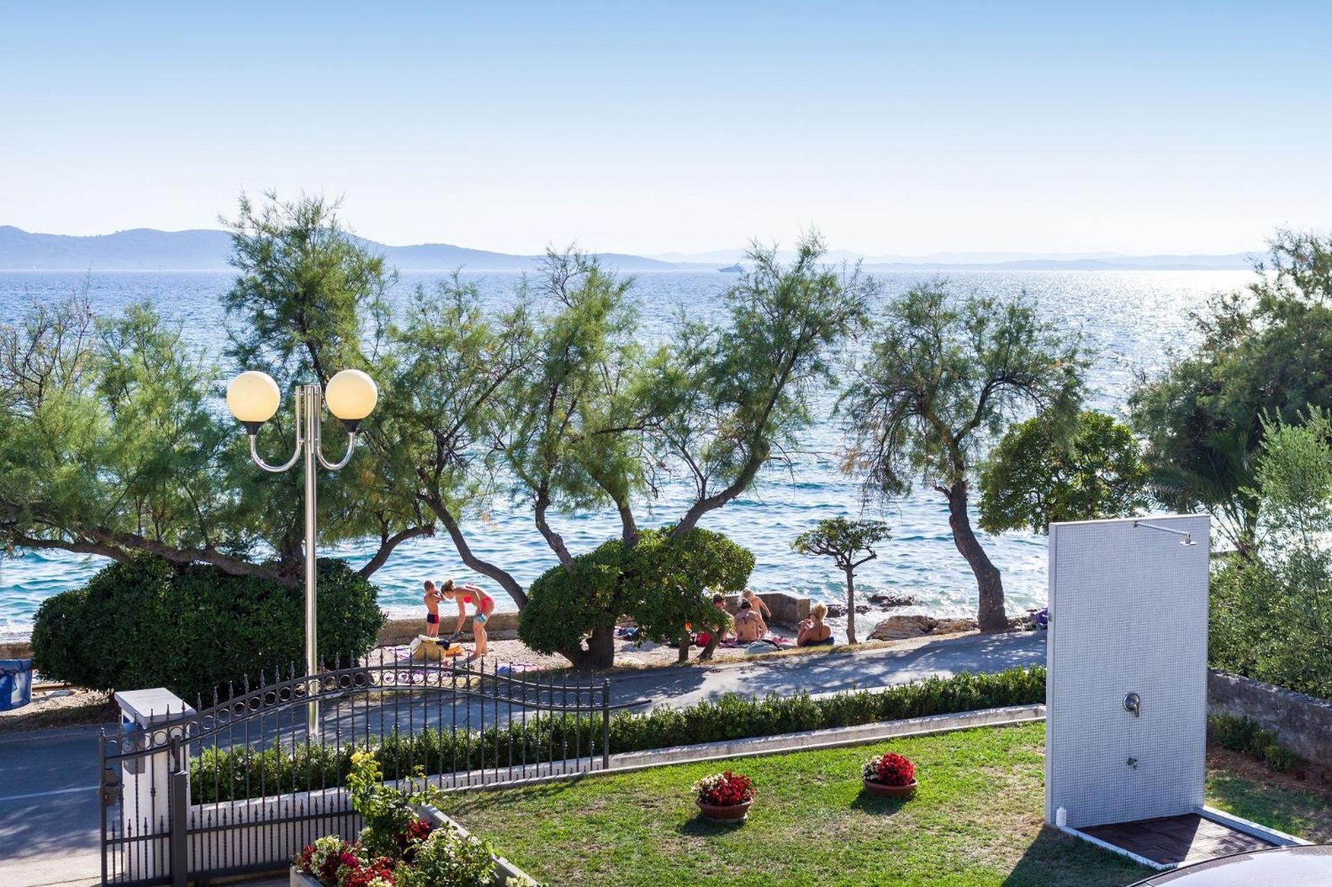 Apartments Petin Zadar Eksteriør bilde