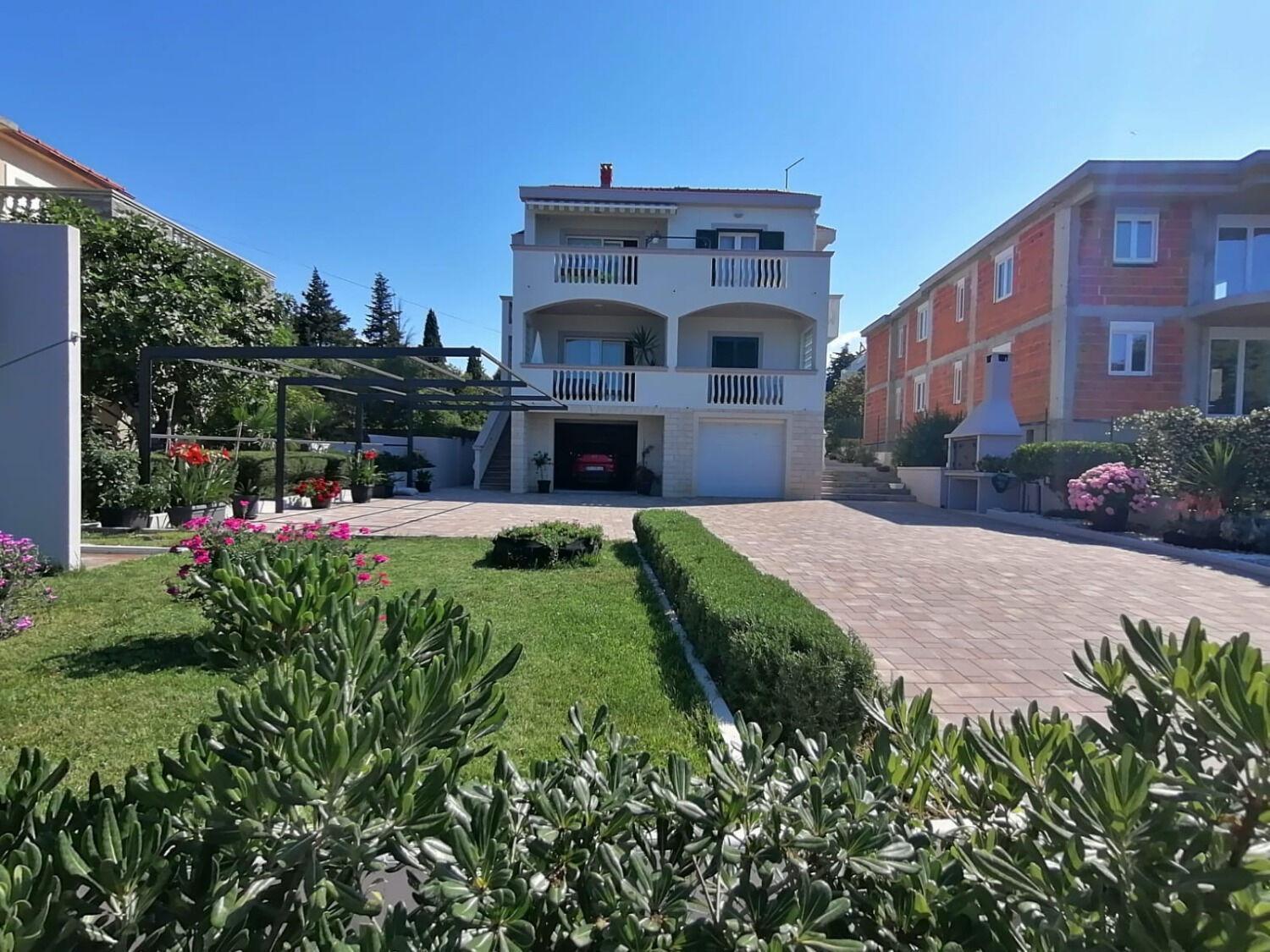 Apartments Petin Zadar Eksteriør bilde